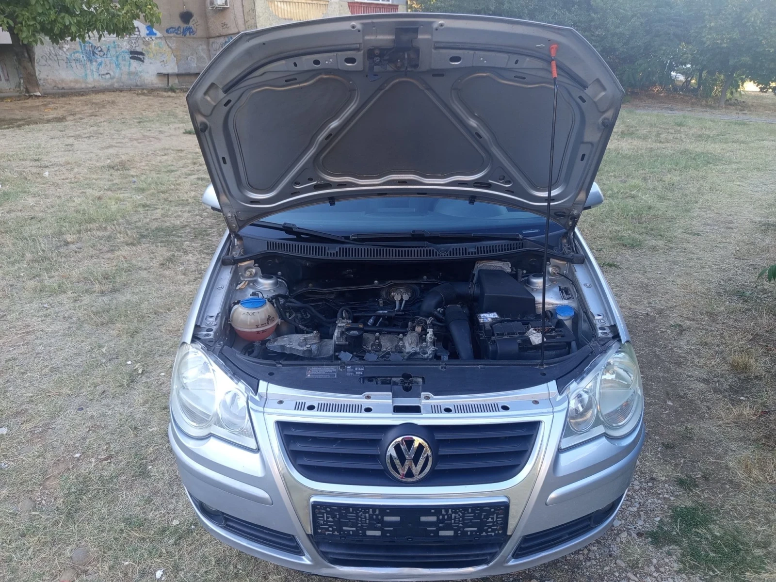 VW Polo 1.2i, снимка 13 - Автомобили и джипове - 56075281