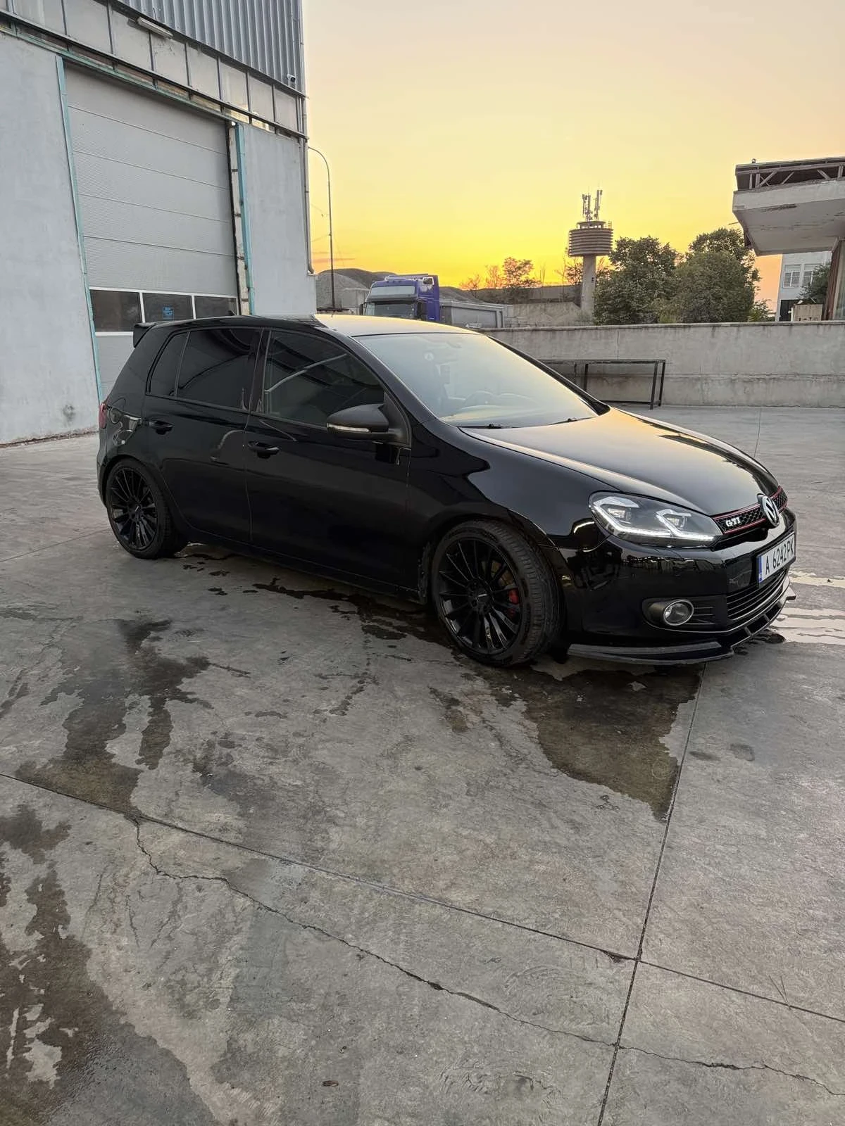 VW Golf, снимка 11 - Автомобили и джипове - 56154722
