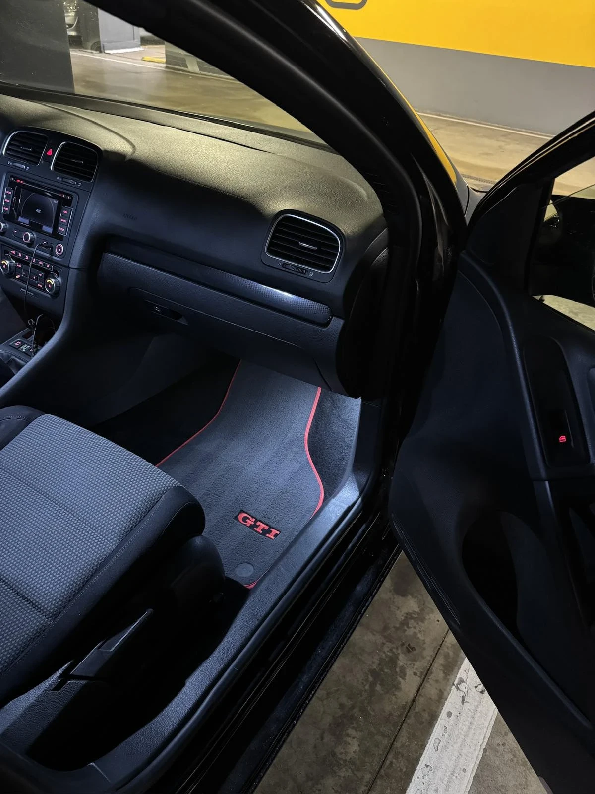 VW Golf, снимка 12 - Автомобили и джипове - 56154722
