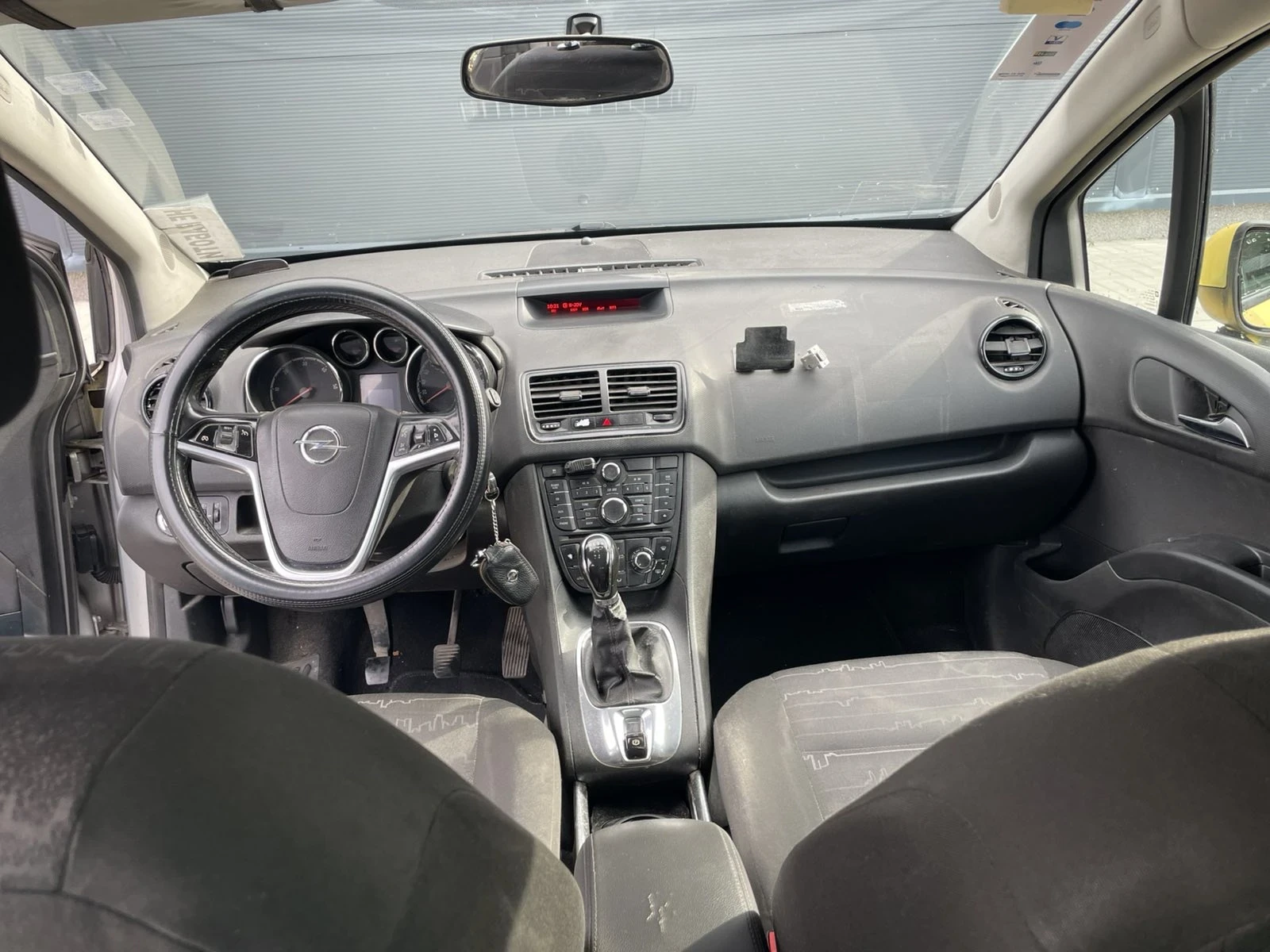 Opel Meriva, снимка 5 - Автомобили и джипове - 56292688