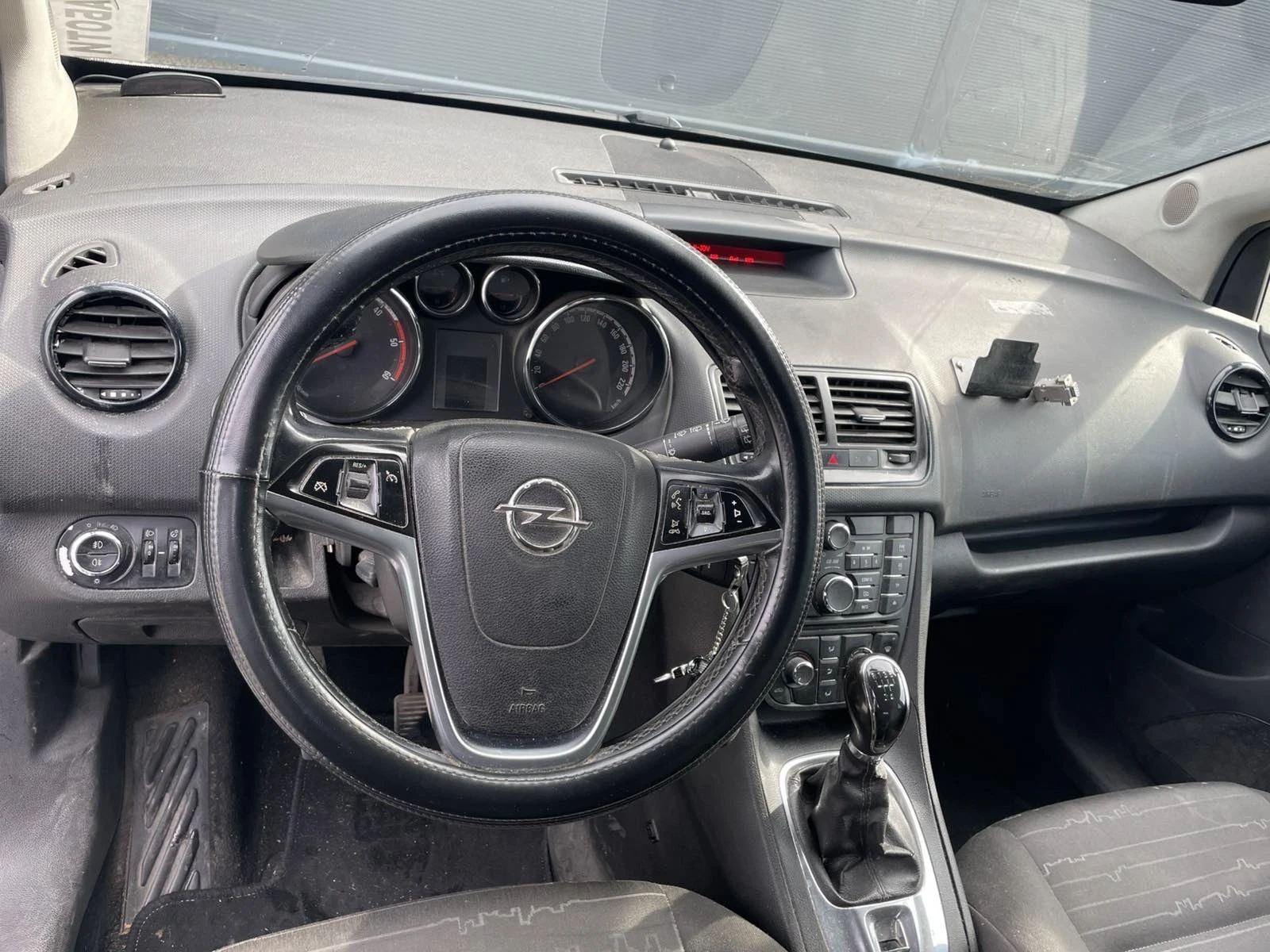 Opel Meriva, снимка 4 - Автомобили и джипове - 56292688