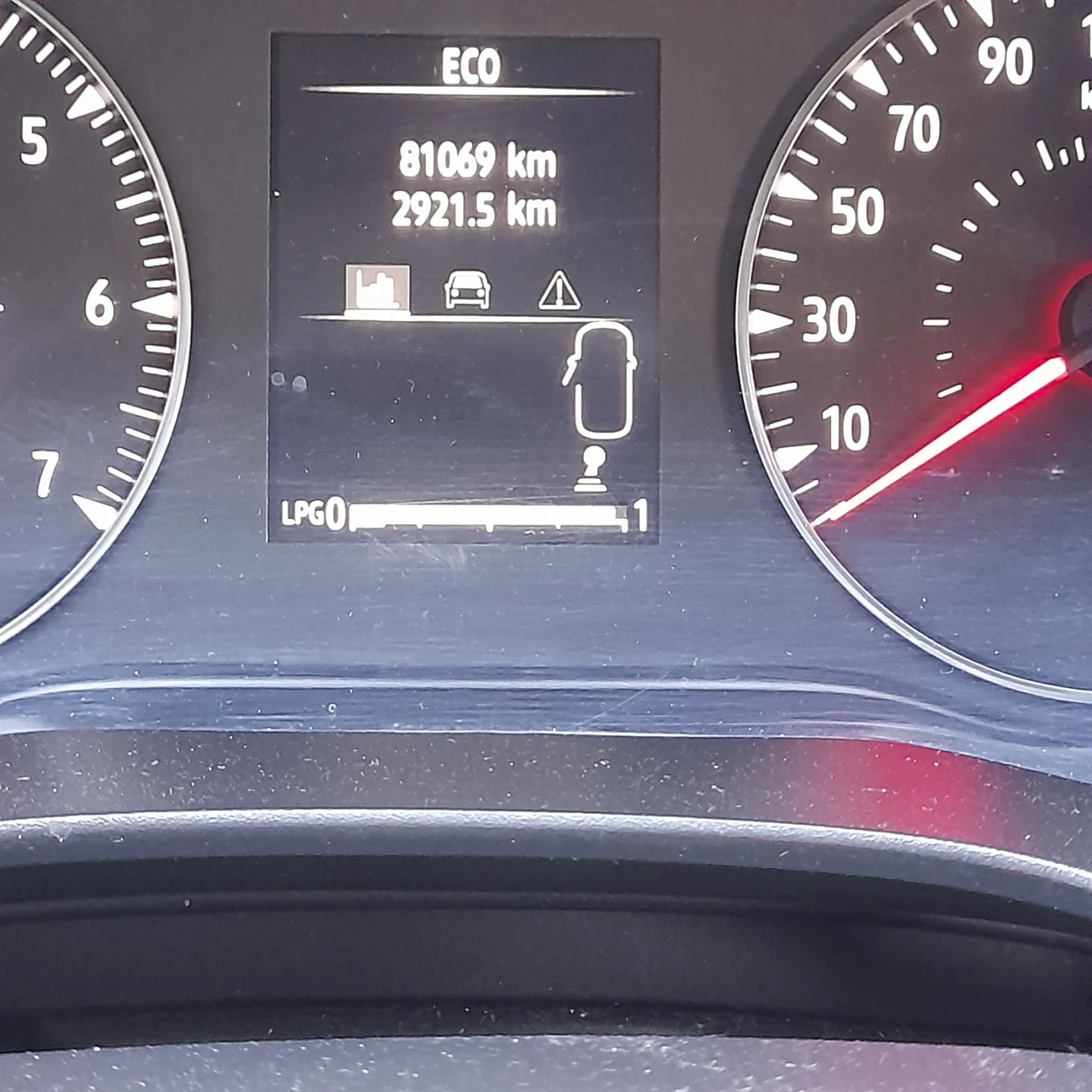 Dacia Sandero, снимка 7 - Автомобили и джипове - 56392566