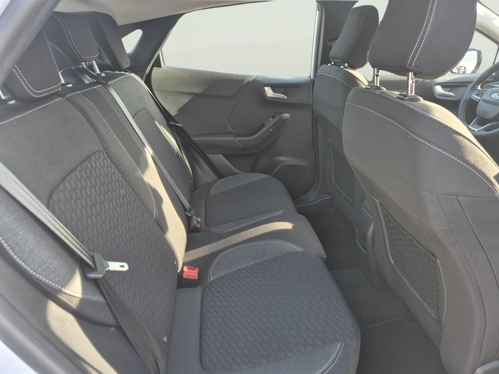 Ford Puma 1.0 EcoBoost, снимка 11 - Автомобили и джипове - 56525107