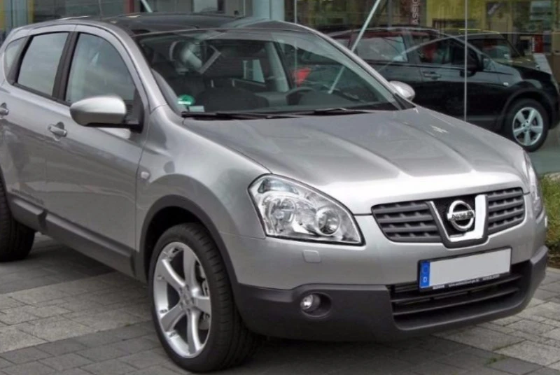 Nissan Qashqai 1.5/2.0 diesel, снимка 1 - Автомобили и джипове - 46811241