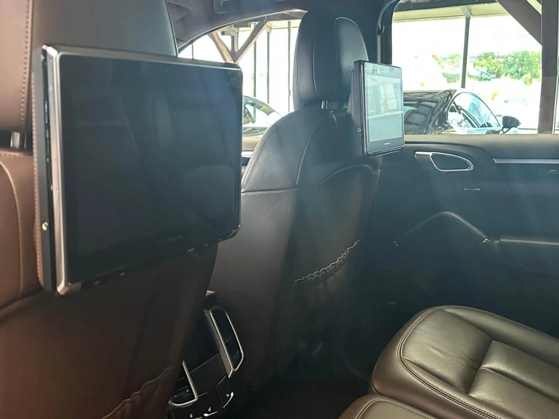 Porsche Cayenne Turbo/PDLS/RSE/Обдухване/BOSE/Sport Chrono/Панорам, снимка 10 - Автомобили и джипове - 52409564