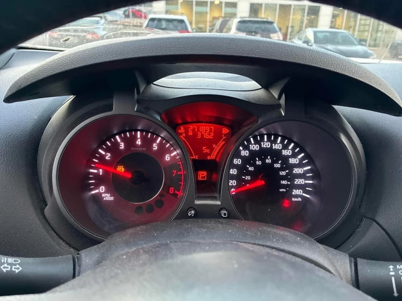 Nissan Juke * 5dr Wgn CVT AWD * CARFAX * ЦЕНА ДО БГ, снимка 8 - Автомобили и джипове - 53073474