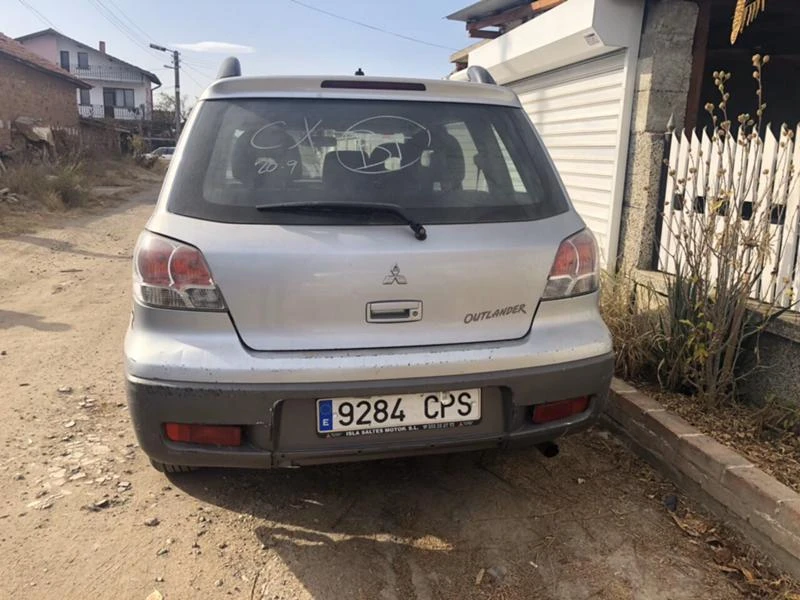 Mitsubishi Outlander 2.0i, снимка 2 - Автомобили и джипове - 27263176