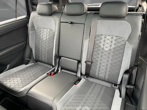 VW Tiguan Allspace 2.0 TDI 4Motion = R-line= Гаранция - изображение 10