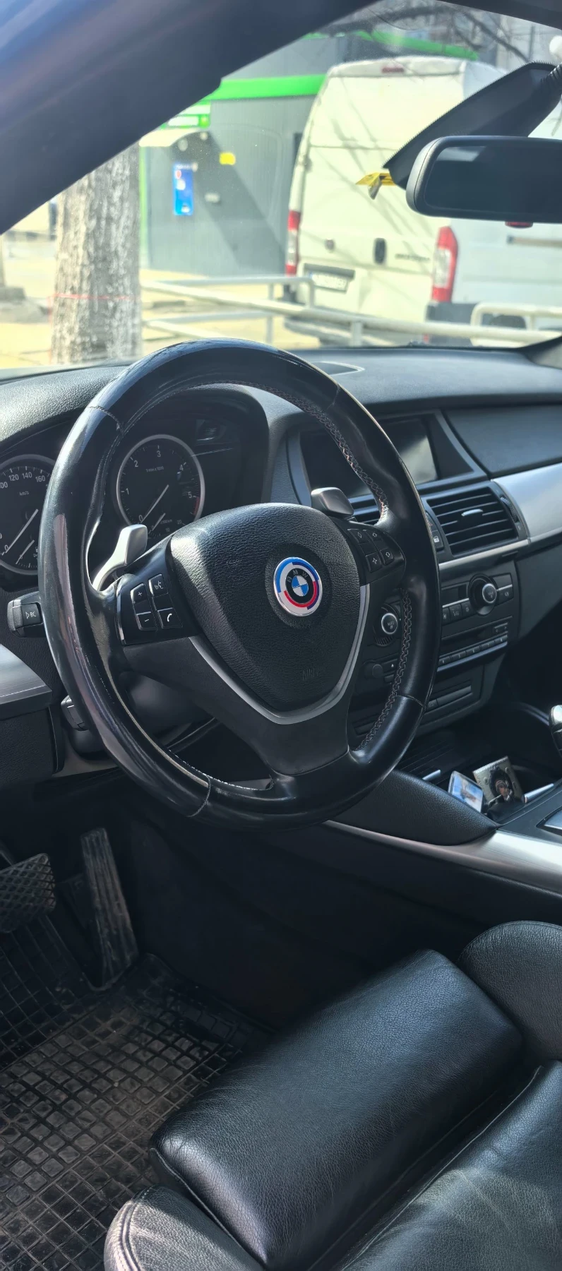 BMW X6 Xdrive 35d | Mobile.bg � ����������� 12