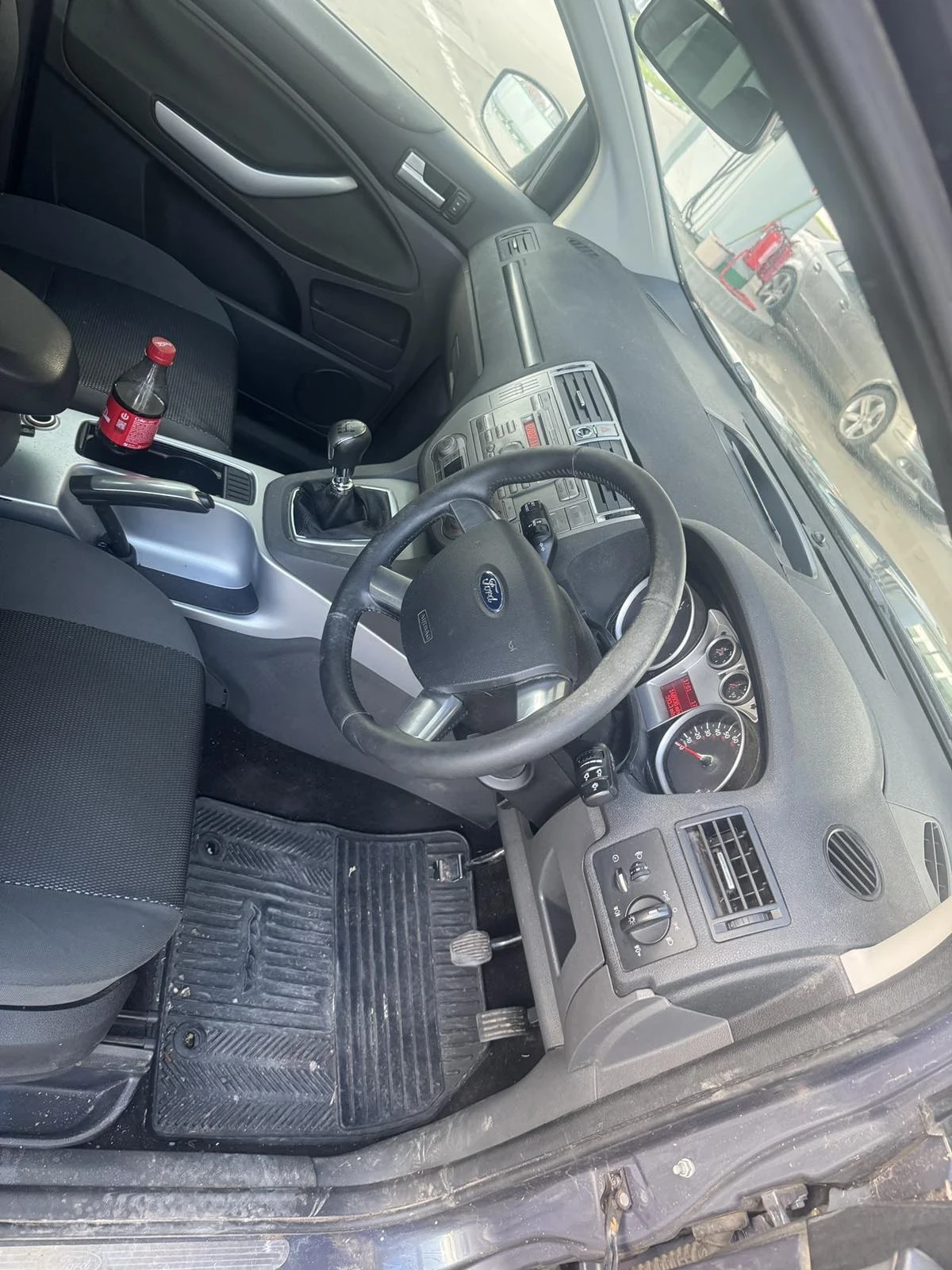 Ford Kuga  - изображение 9