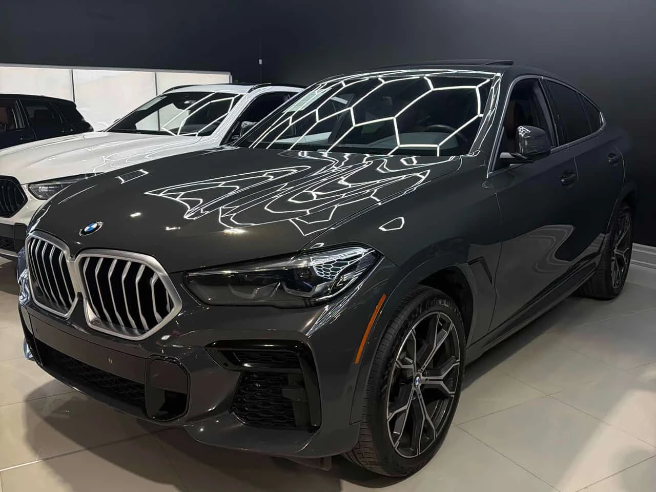 BMW X6 xDrive40i M Sport | PANO | KEYLESS | CARFAX | Mobile.bg � ����������� 1