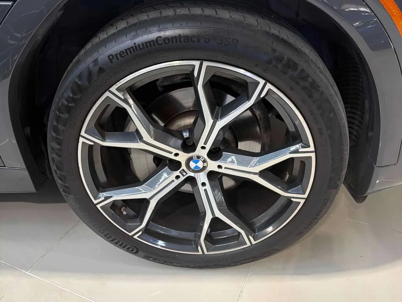 BMW X6 xDrive40i M Sport | PANO | KEYLESS | CARFAX | Mobile.bg � ����������� 16