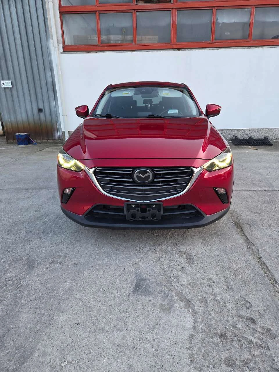 Mazda CX-3 Facelift  HEAD UP/КОЖА/ДИСТРОНИК/НАВИГАЦИЯ!, снимка 3 - Автомобили и джипове - 53761735