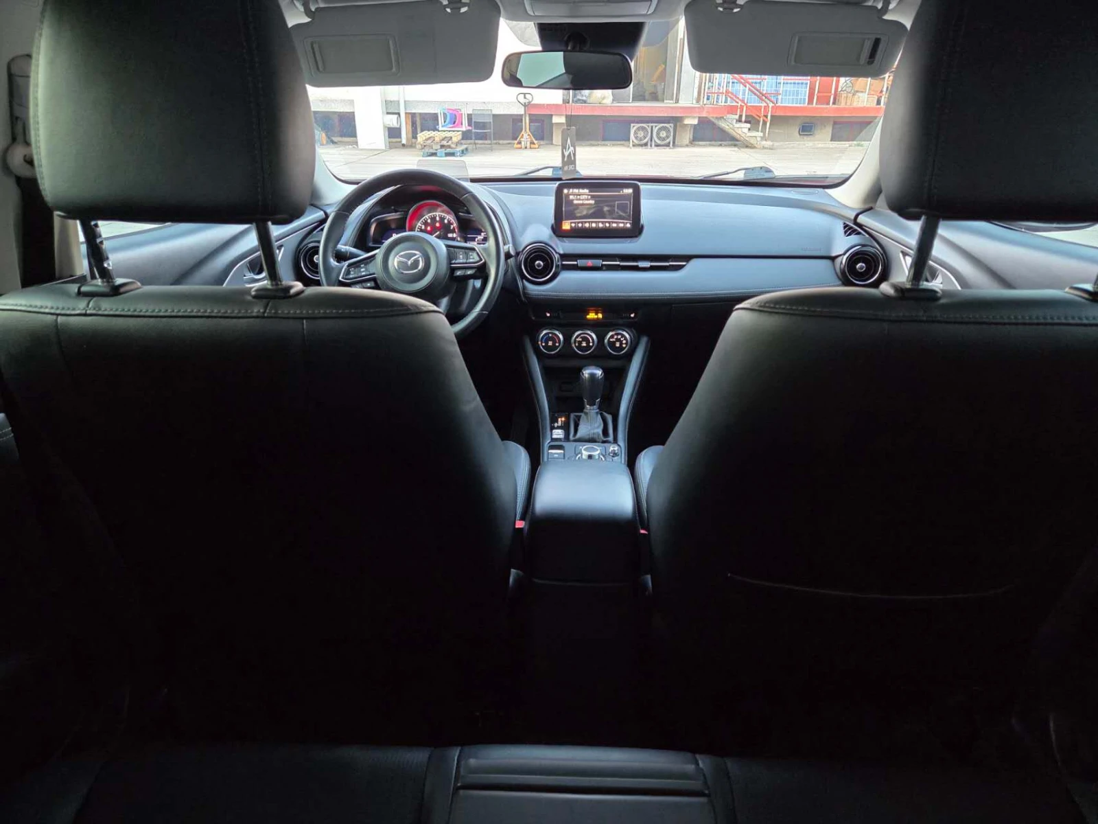 Mazda CX-3 Facelift  HEAD UP/КОЖА/ДИСТРОНИК/НАВИГАЦИЯ!, снимка 11 - Автомобили и джипове - 53761735