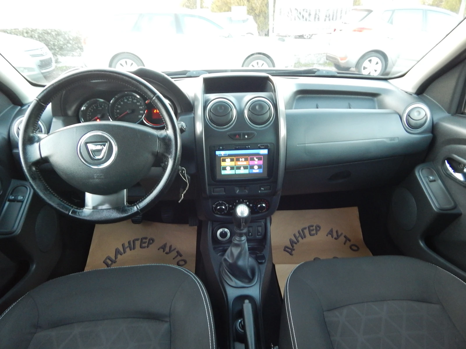 Dacia Duster 1.5DCI* 4x4* EURO5* , снимка 15 - Автомобили и джипове - 53801667