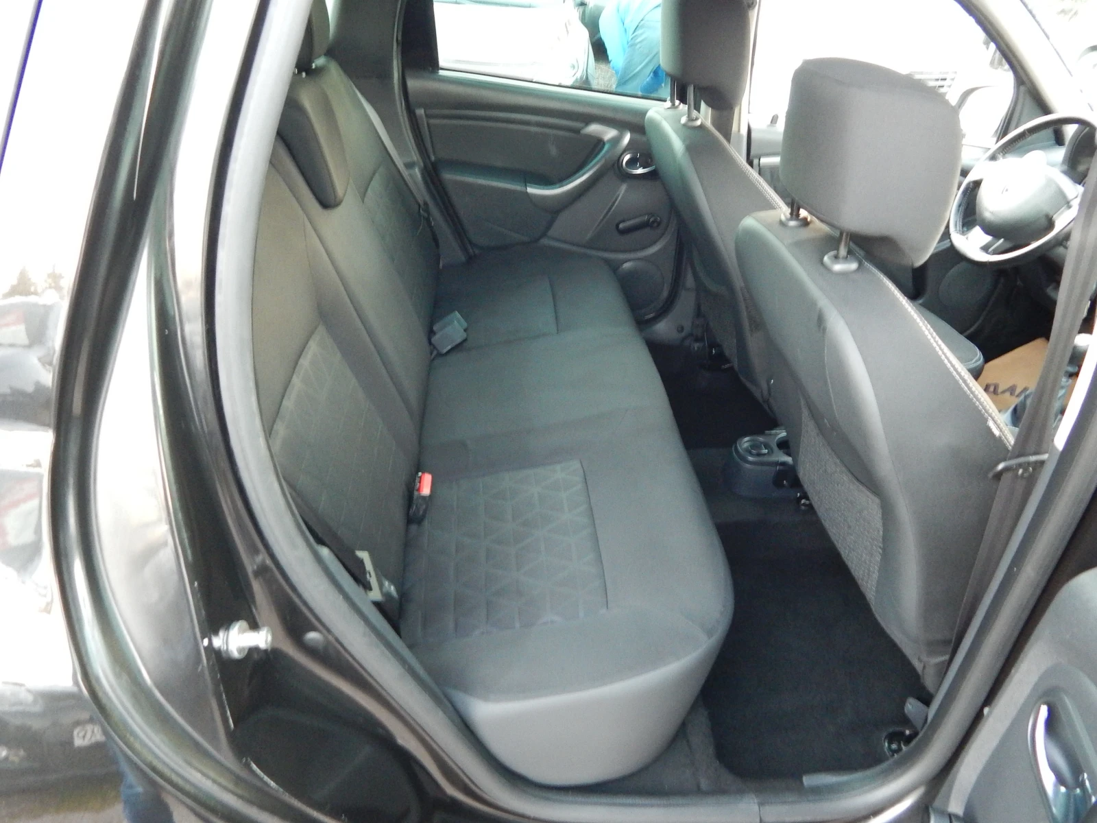 Dacia Duster 1.5DCI* 4x4* EURO5* , снимка 16 - Автомобили и джипове - 53801667