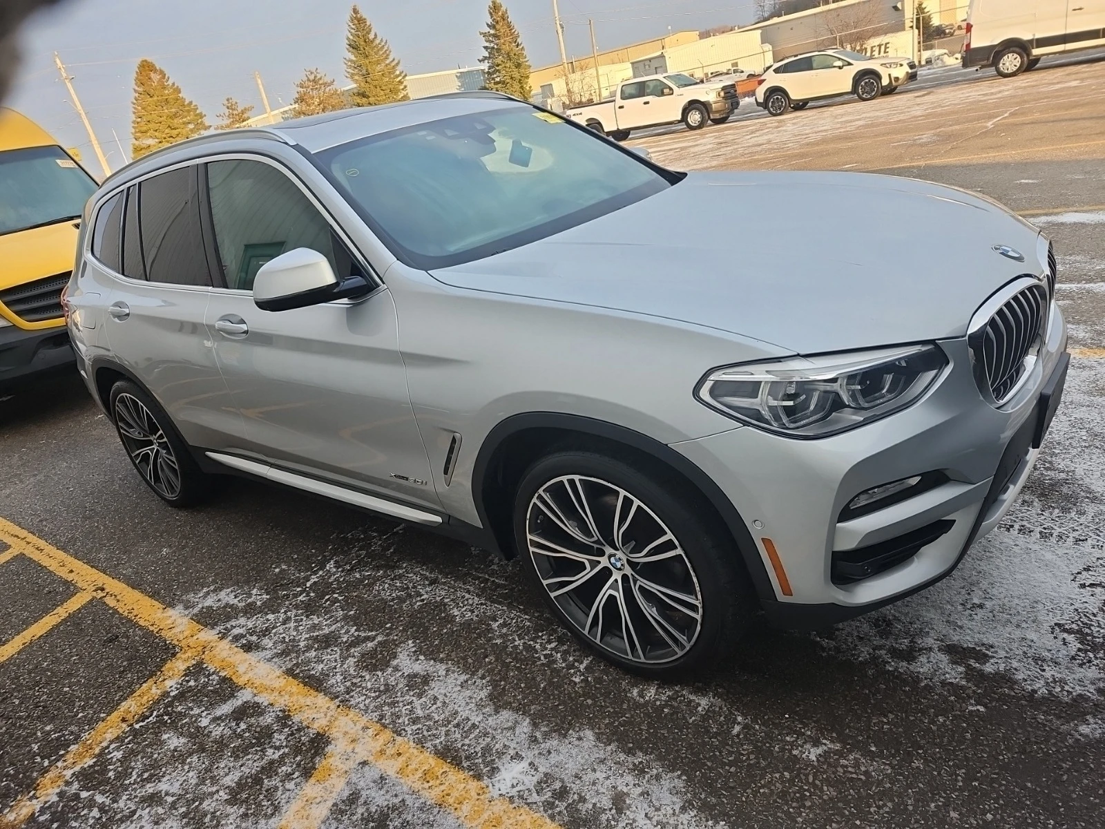 BMW X3 xDrive30i С РЕГИСТРАЦИЯ & АВТО КРЕДИТ, снимка 3 - Автомобили и джипове - 54072880