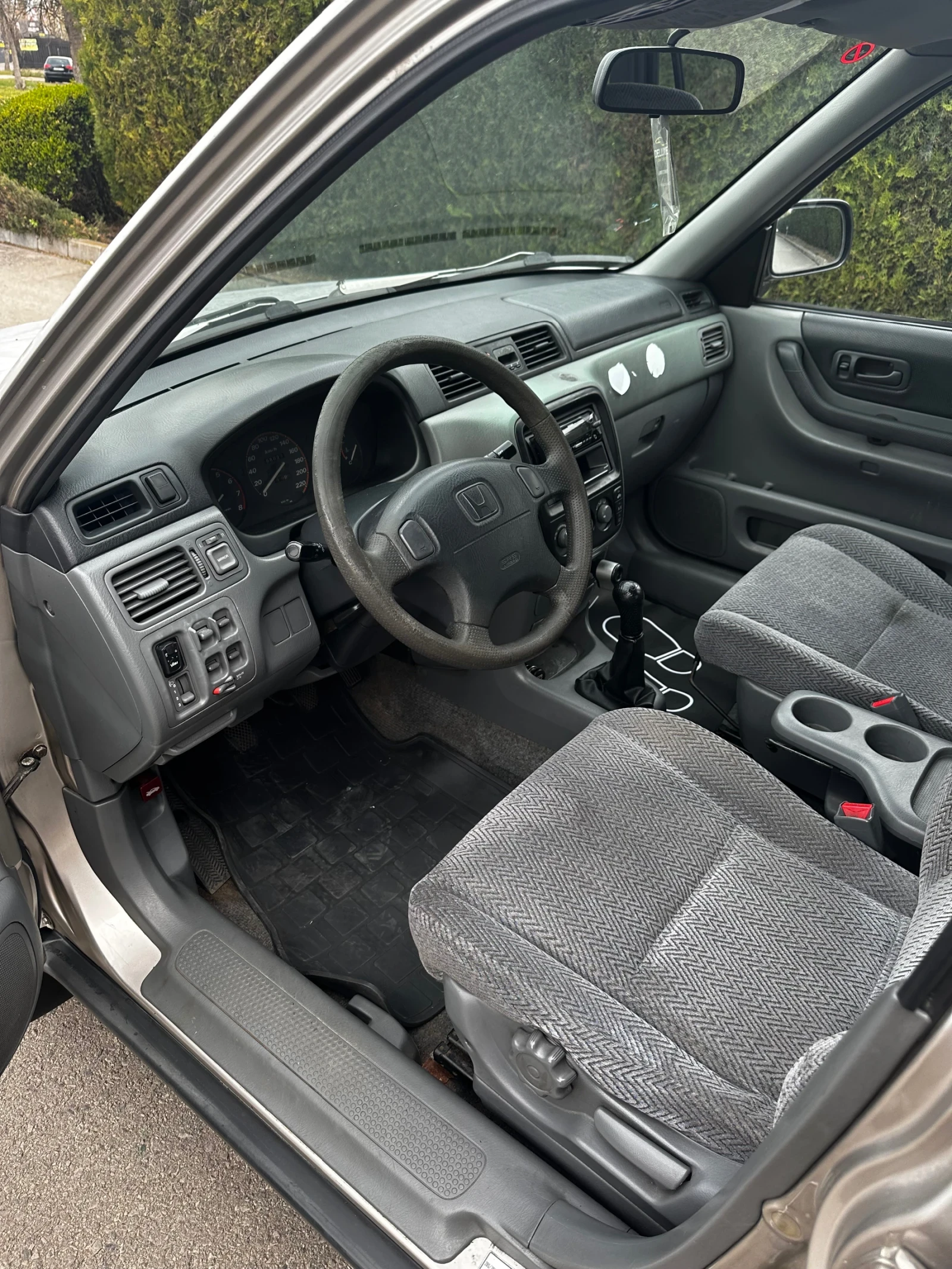 Honda Cr-v 2.0 ГАЗ, снимка 7 - Автомобили и джипове - 54251433