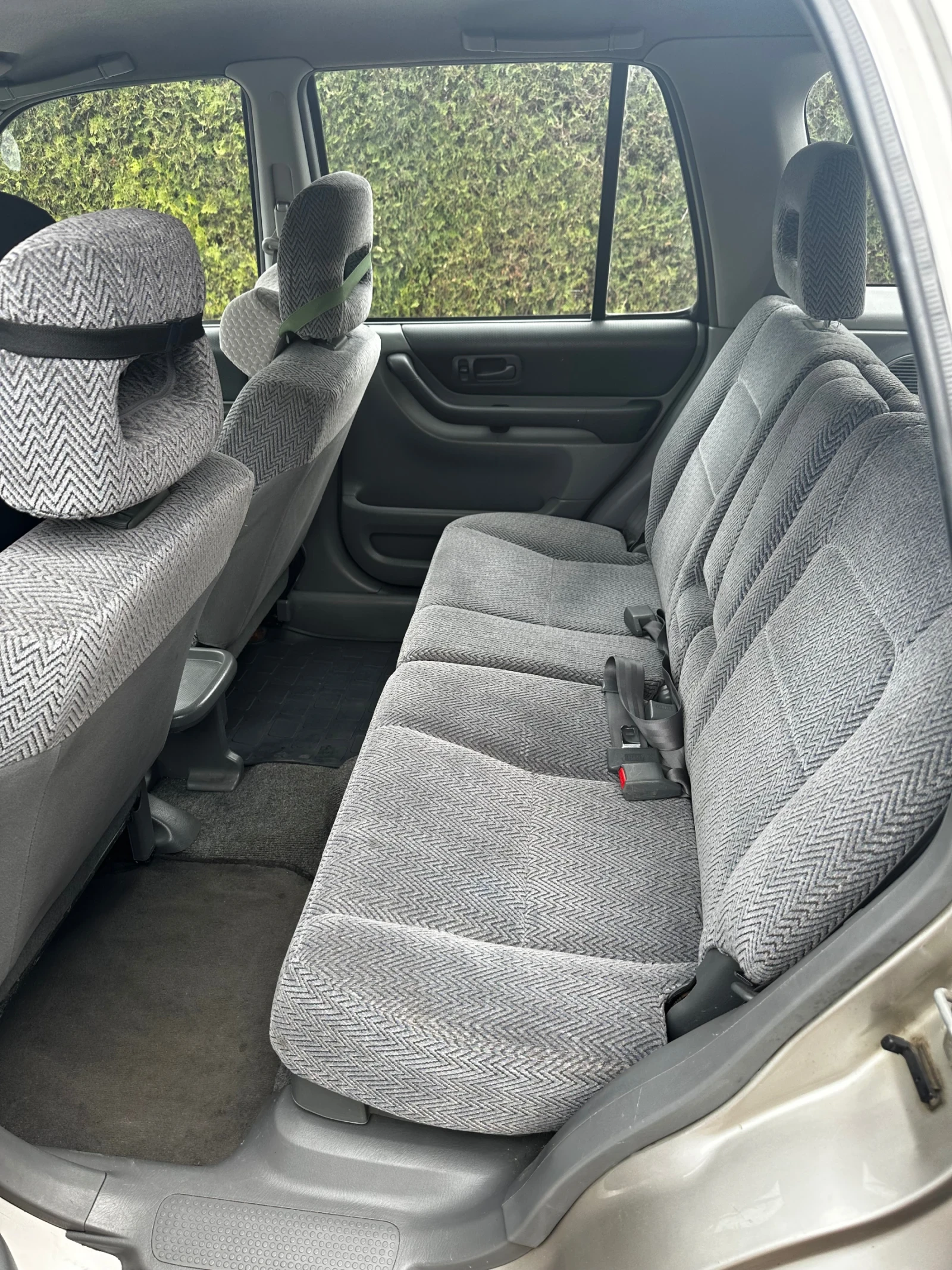 Honda Cr-v 2.0 ГАЗ, снимка 9 - Автомобили и джипове - 54251433