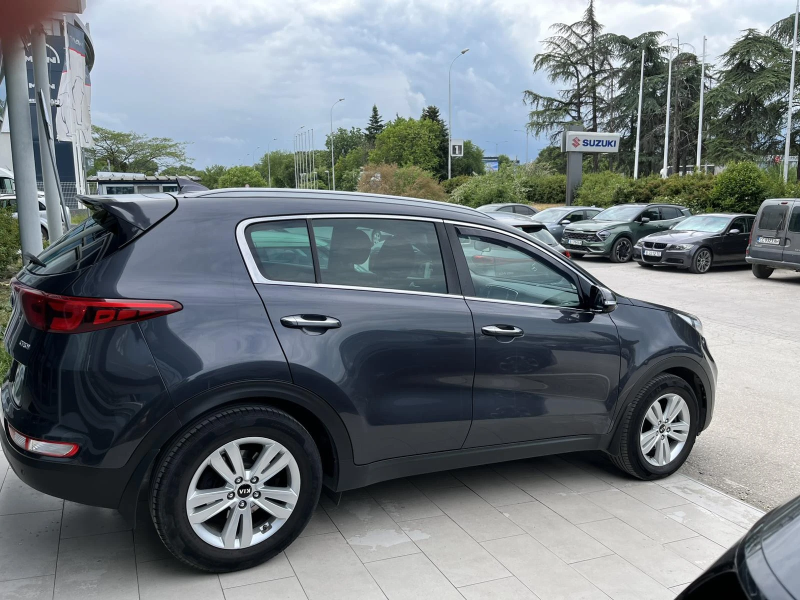 Kia Sportage, снимка 4 - Автомобили и джипове - 54829891
