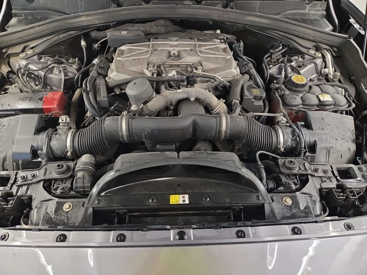 Jaguar F-PACE * SVR * CARFAX * ЦЕНА ДО БГ, снимка 16 - Автомобили и джипове - 55264295