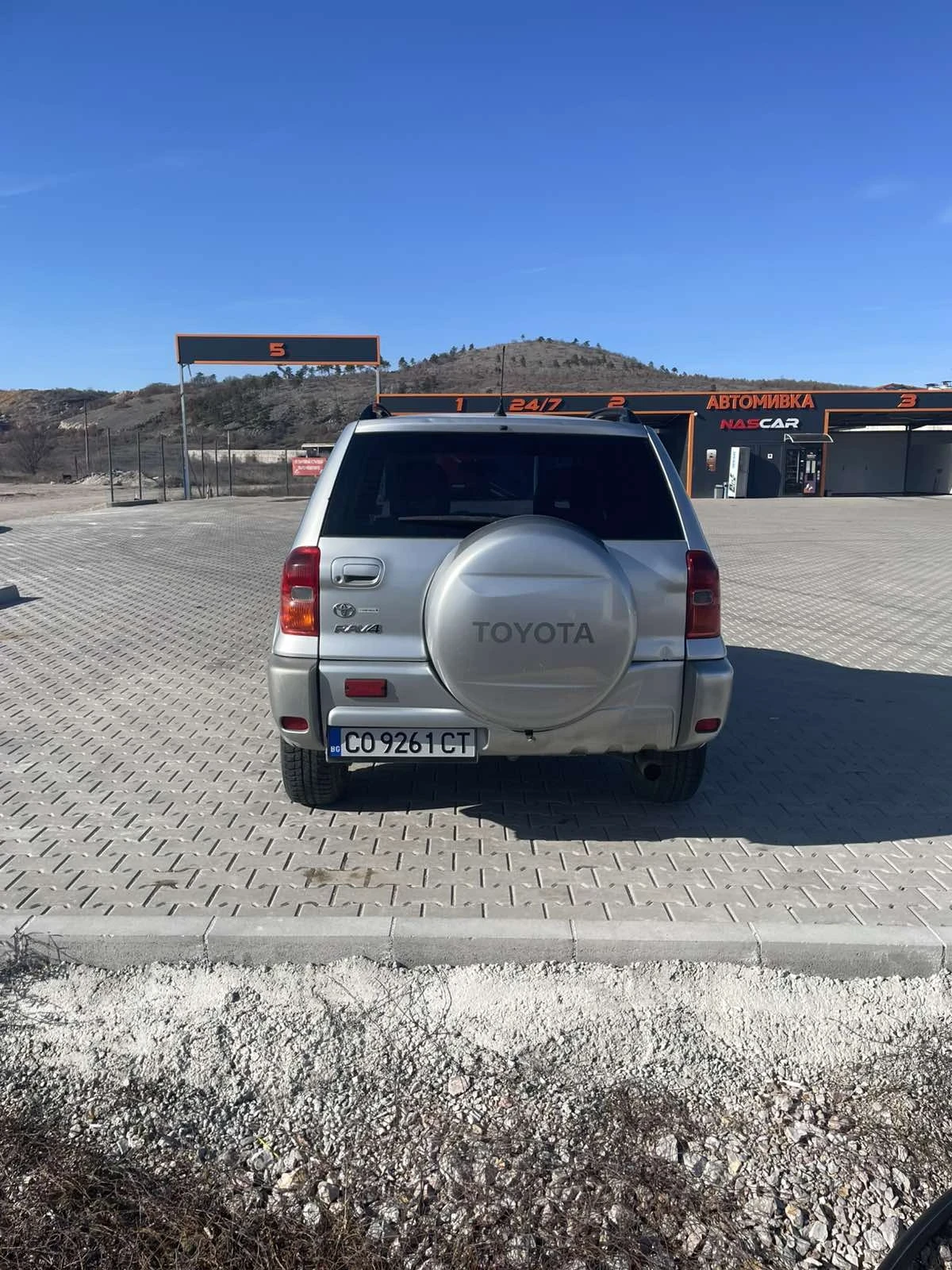 Toyota Rav4 2.0d4d 116 h.p, снимка 4 - Автомобили и джипове - 55379626