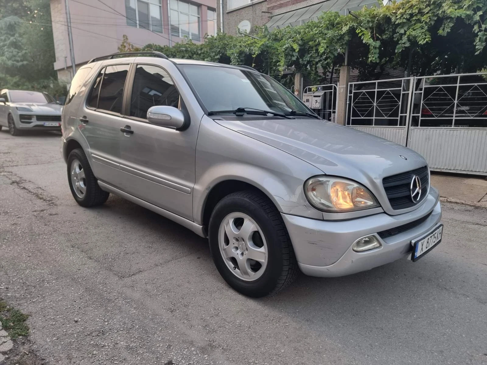 Mercedes-Benz ML 270, снимка 2 - Автомобили и джипове - 55511432