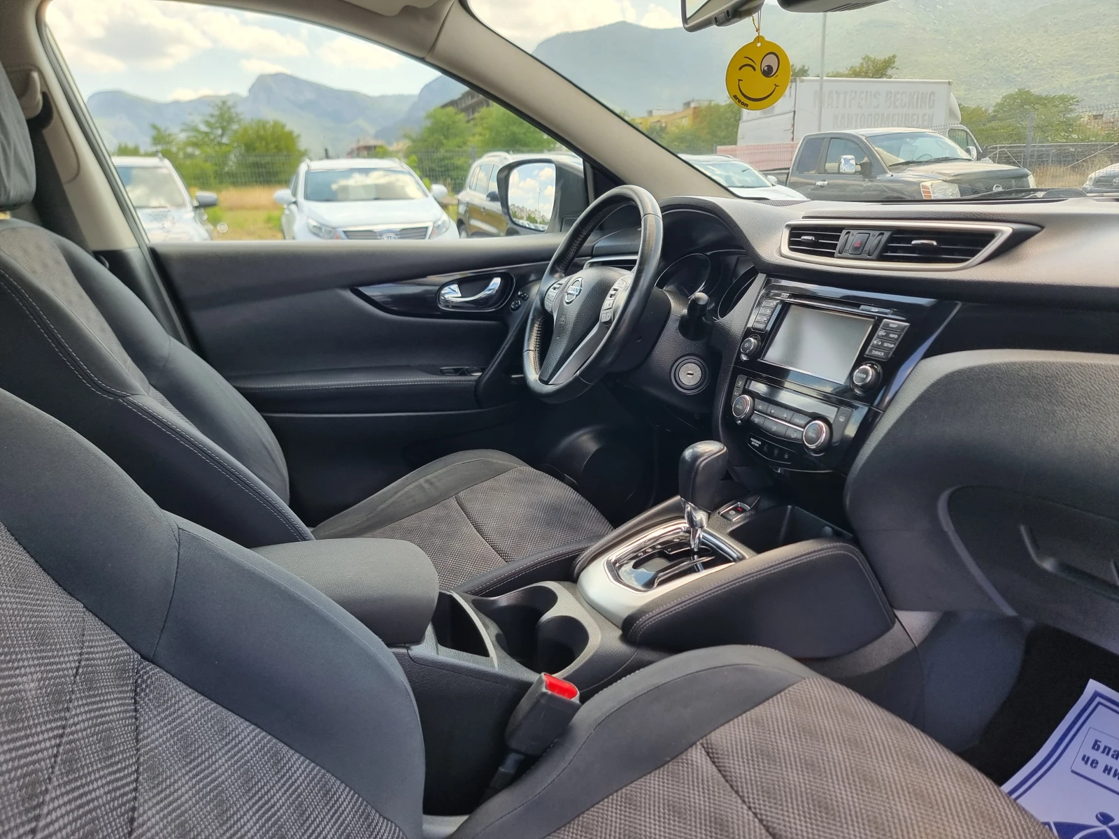 Nissan Qashqai 1.6DCI , снимка 16 - Автомобили и джипове - 55615288