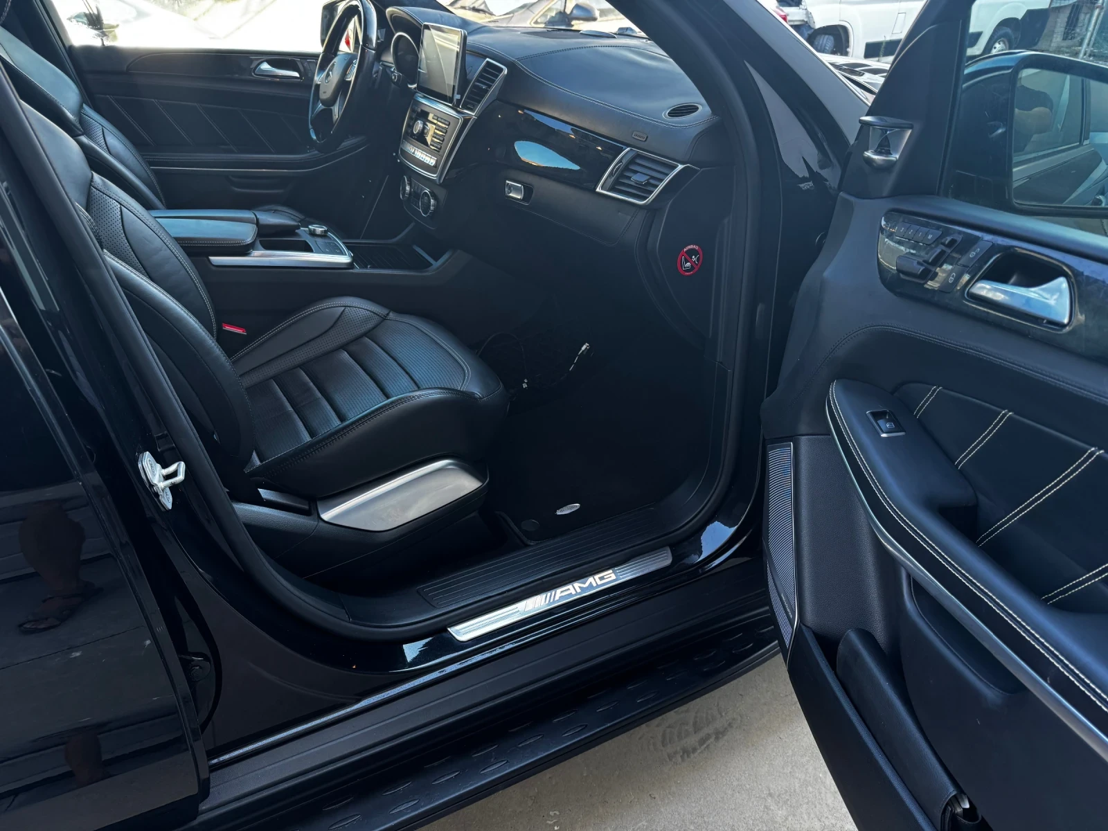 Mercedes-Benz GL 63 AMG 5.5 V8 BITURBO, снимка 15 - Автомобили и джипове - 55914521