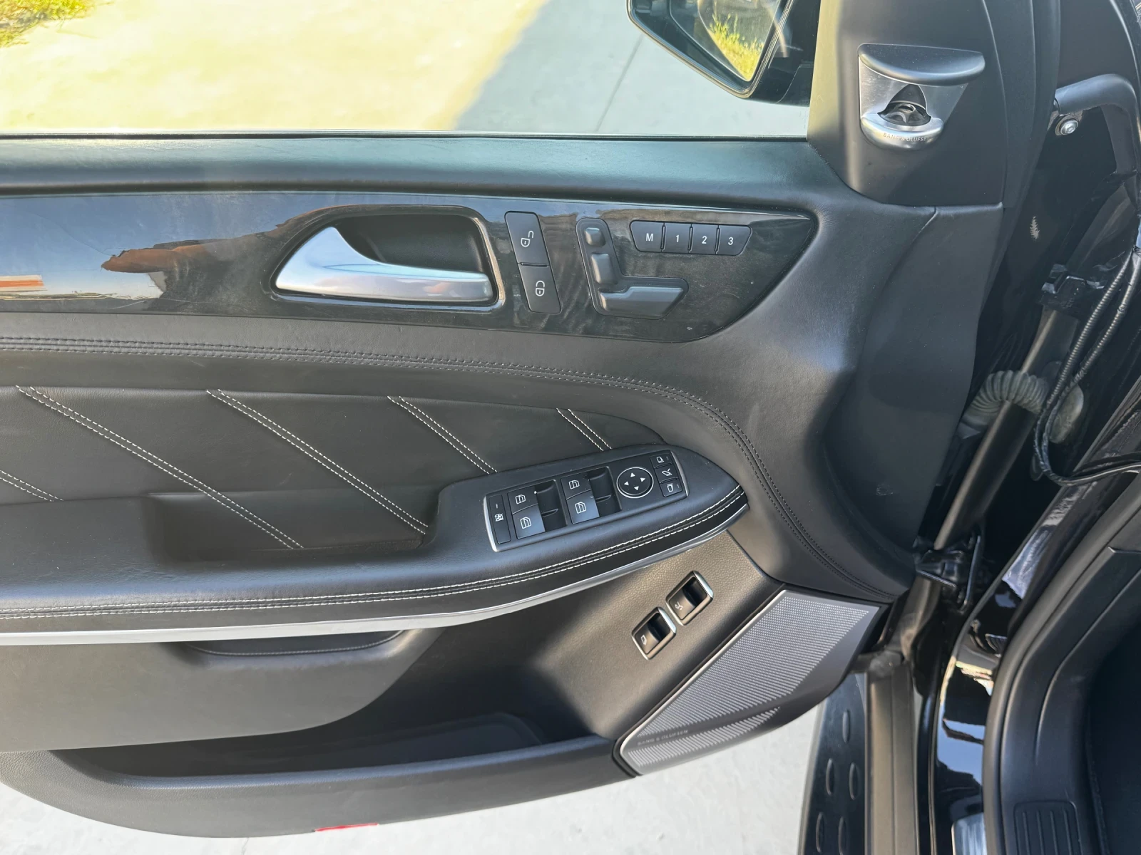 Mercedes-Benz GL 63 AMG 5.5 V8 BITURBO, снимка 10 - Автомобили и джипове - 55914521