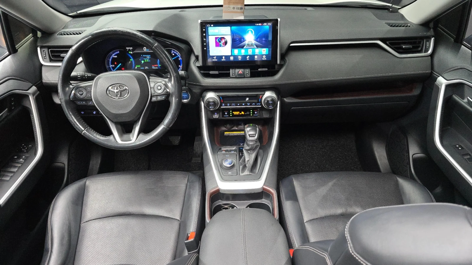 Toyota Rav4 2, 5 Limited Hybrid AWD, снимка 5 - Автомобили и джипове - 56006738