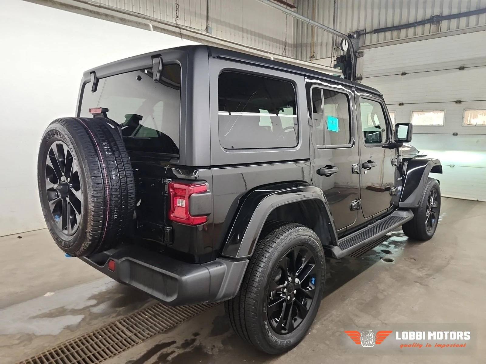 Jeep Wrangler, снимка 3 - Автомобили и джипове - 56098729