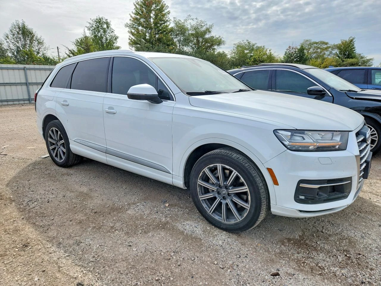 Audi Q7 3.0l Premium Plus, снимка 4 - Автомобили и джипове - 56349167