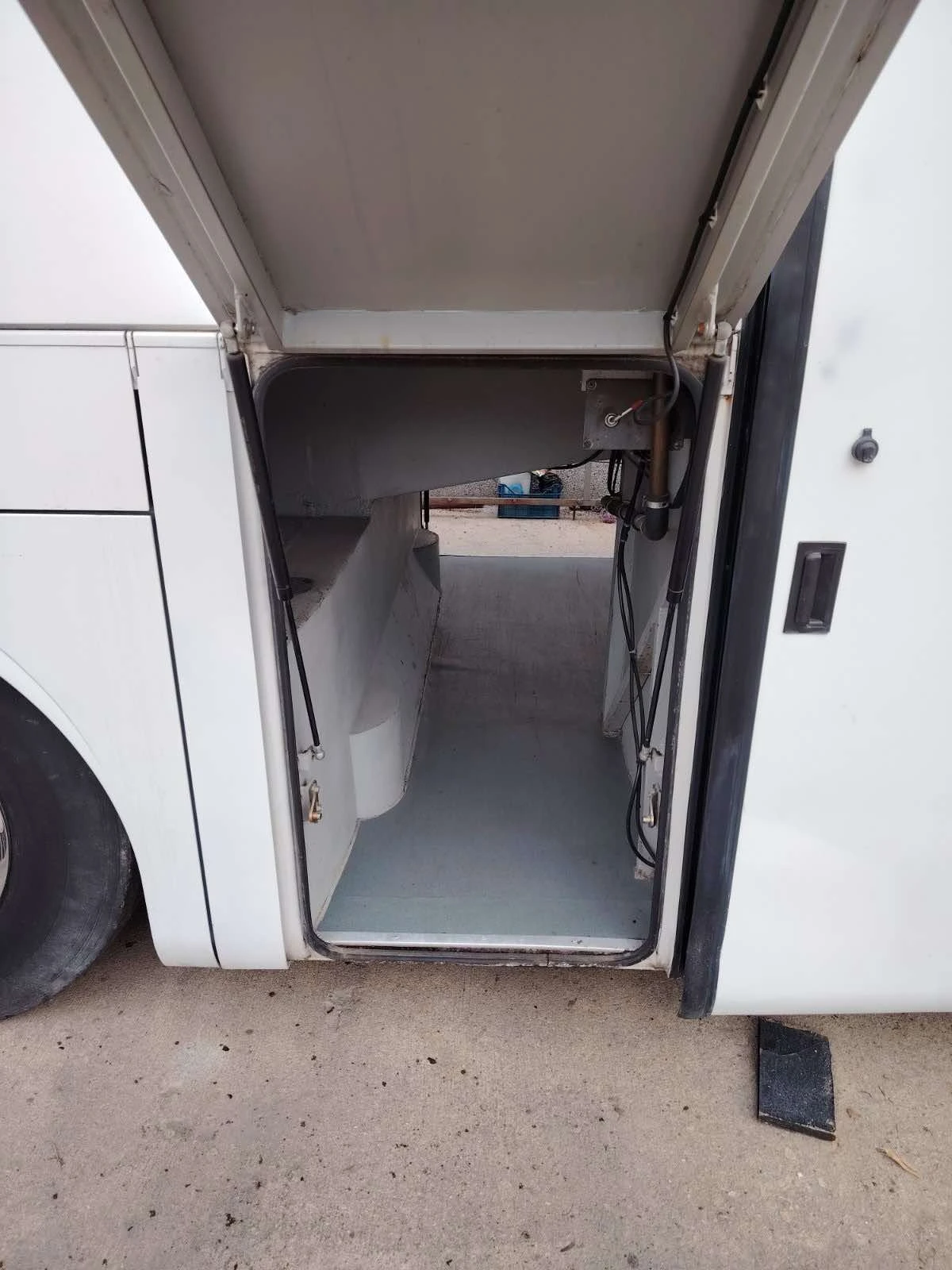 Mercedes-Benz Travego 330 | Mobile.bg � ����������� 12