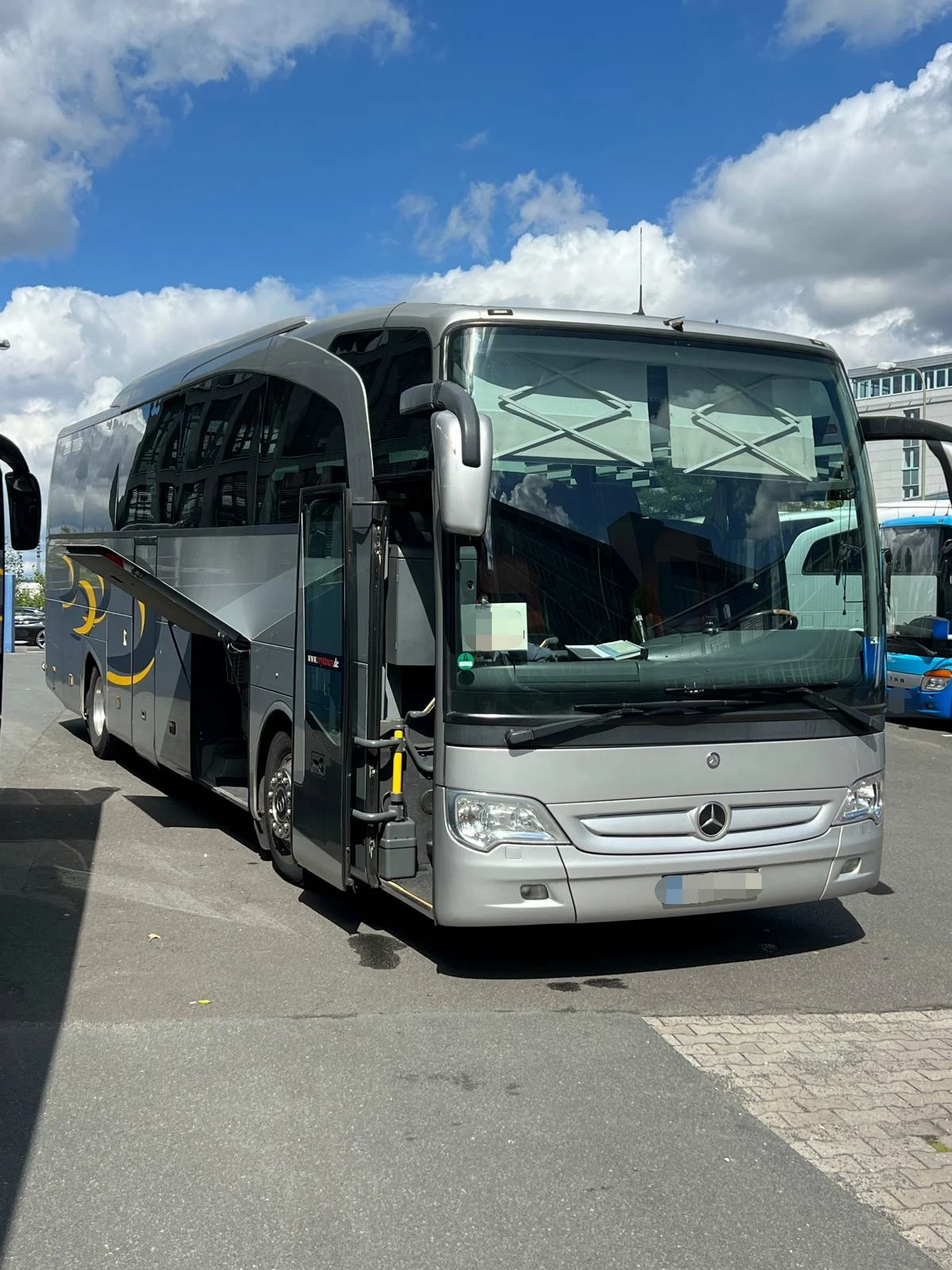 Mercedes-Benz Travego 15 RHD