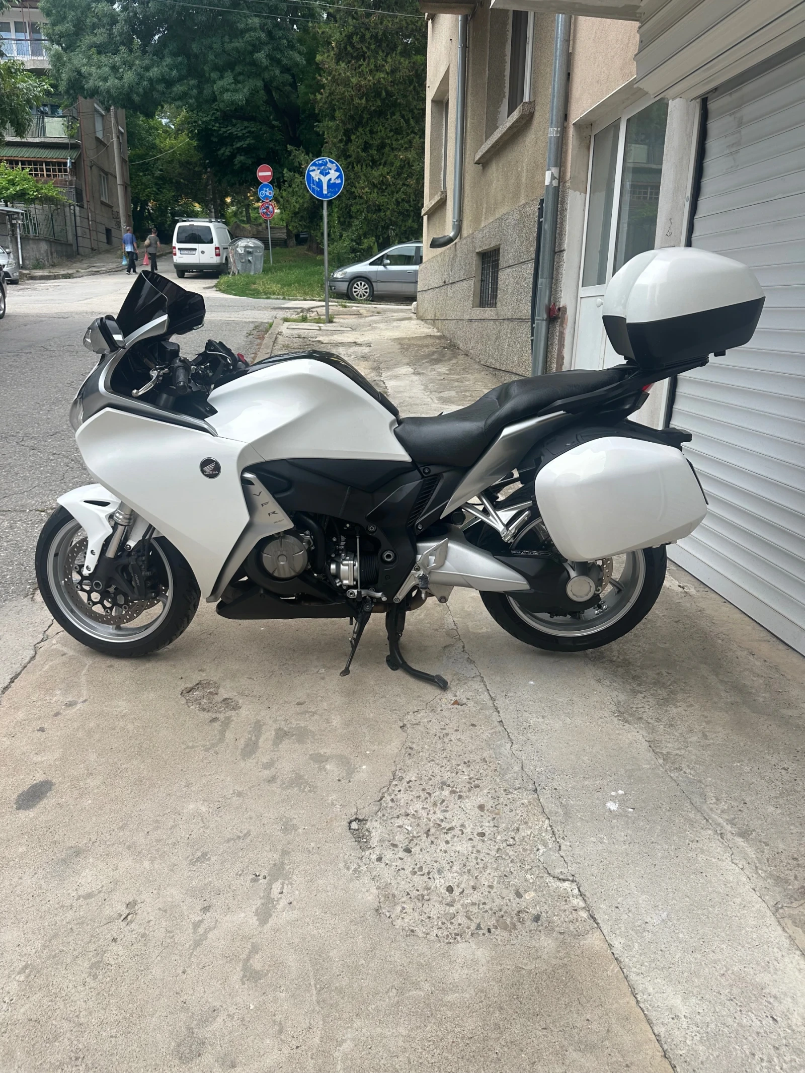 Honda Vfr 1200F, снимка 5 - Мотоциклети и мототехника - 54802088
