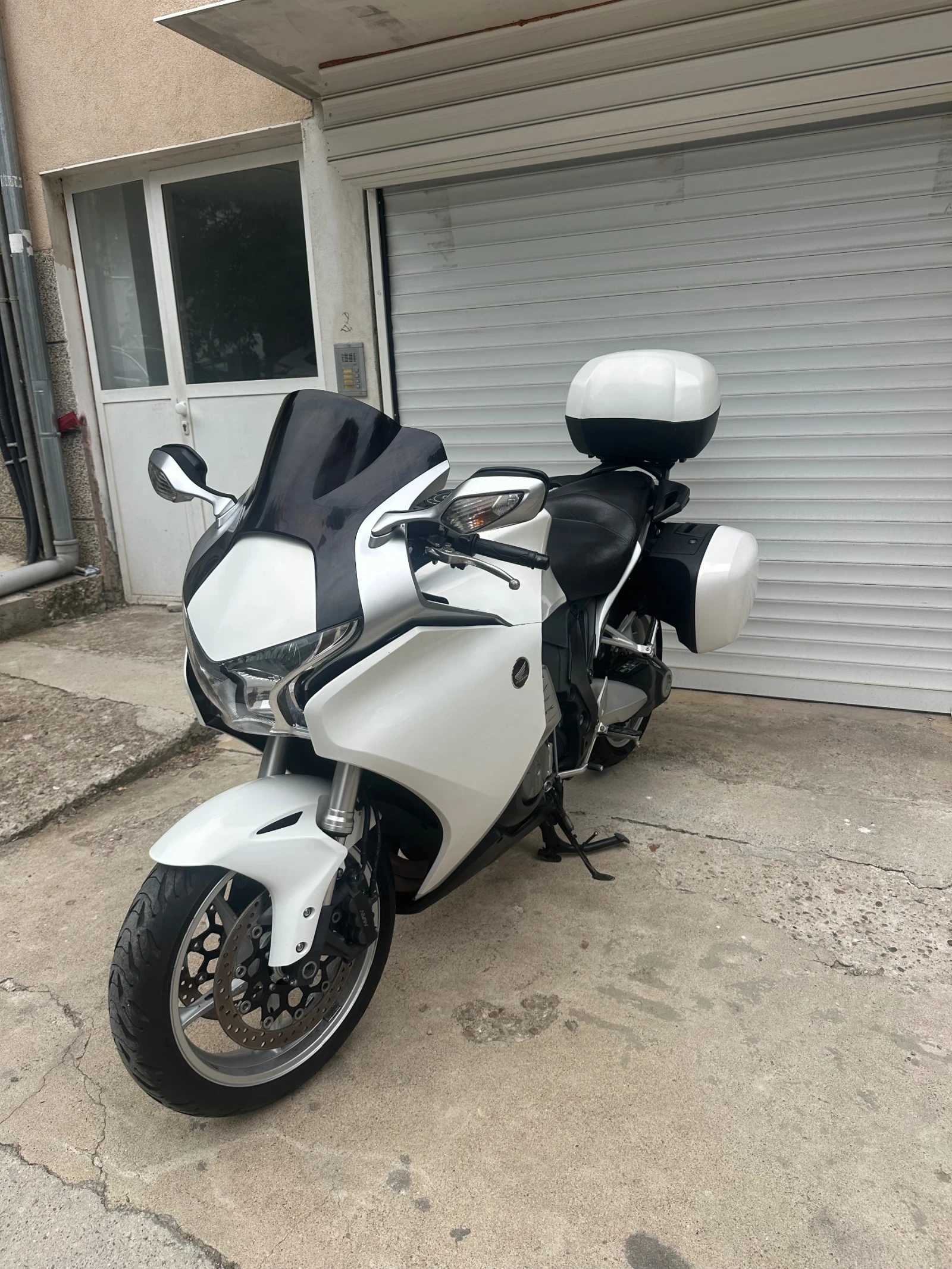 Honda Vfr 1200F, снимка 9 - Мотоциклети и мототехника - 54802088