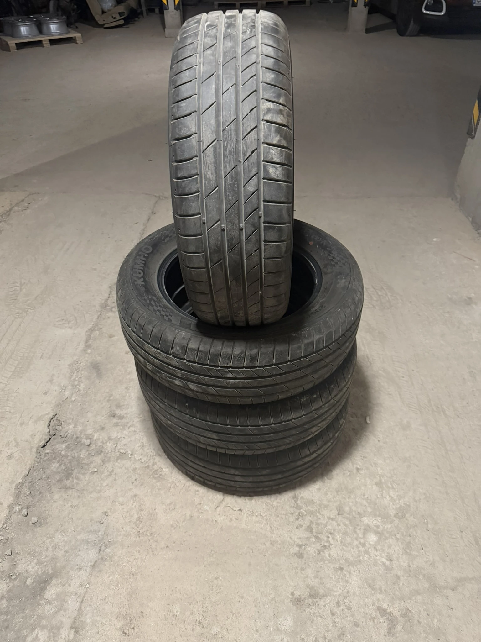 Гуми Летни 205/60R16