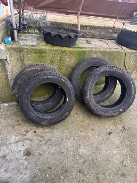 Гуми Летни 215/60R17, снимка 2 - Гуми и джанти - 53475853