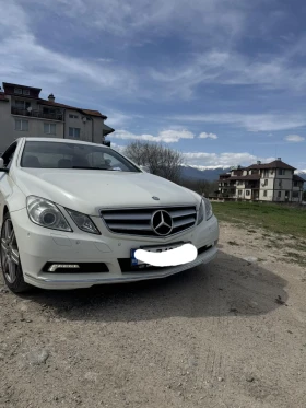 Mercedes-Benz E 220 2.2, снимка 2