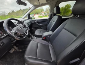 VW Caddy Макси Перфектен 7 места, снимка 9
