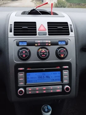 VW Touran - 3300 € / 6454.24 лв. - 24421389 5