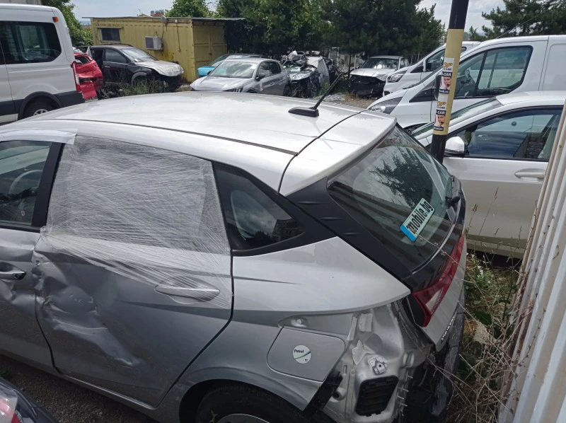 Hyundai I20 1.2 MPI 85к.с, снимка 7 - Автомобили и джипове - 41369365