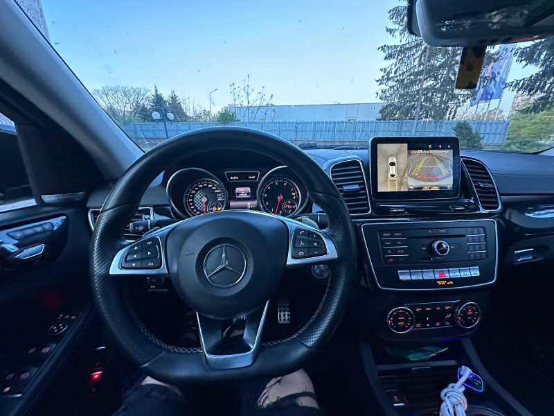 Mercedes-Benz GLE 450 *AMG*Панорама*Бяла*Перла*Дистроник, снимка 11 - Автомобили и джипове - 45137790