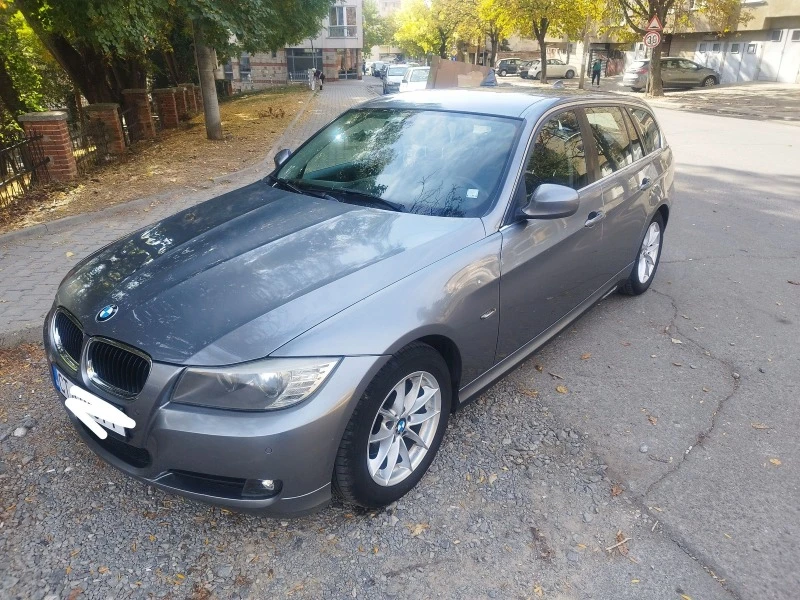 BMW 320 NAVI 2012, снимка 1 - Автомобили и джипове - 47308701