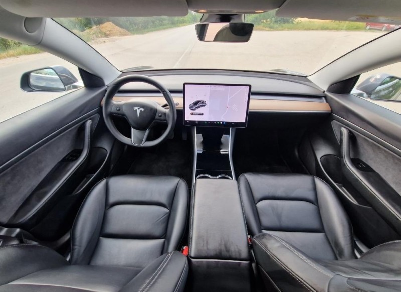 Tesla Model 3 Европейска с Гаранция до 2028, снимка 17 - Автомобили и джипове - 46218063