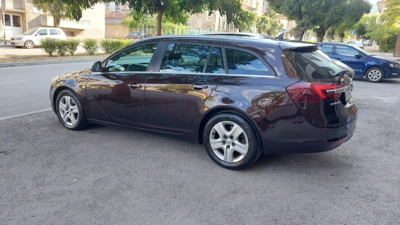 Opel Insignia, снимка 3 - Автомобили и джипове - 47306542