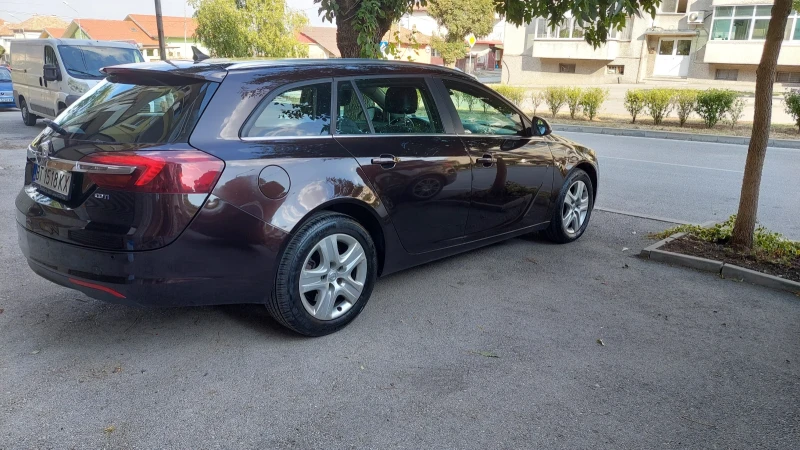 Opel Insignia, снимка 5 - Автомобили и джипове - 47306542