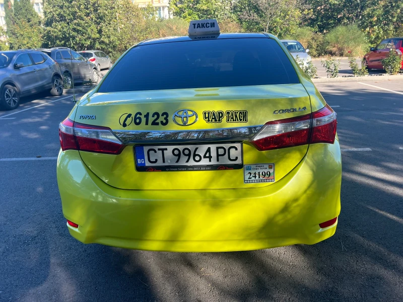 Toyota Corolla 1.33 DUAL VVT-I, снимка 8 - Автомобили и джипове - 47427301