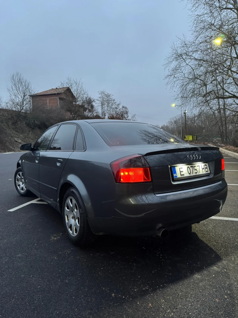 Audi A4 1.9TDI B6, снимка 6 - Автомобили и джипове - 48645585